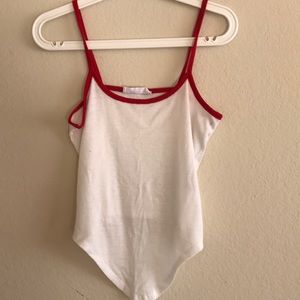 Double Zero white tank with red outline